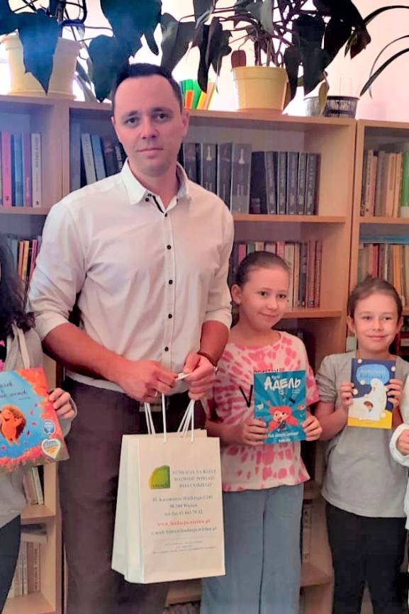 "Inna bajka – książeczki dla dzieci z Ukrainy"